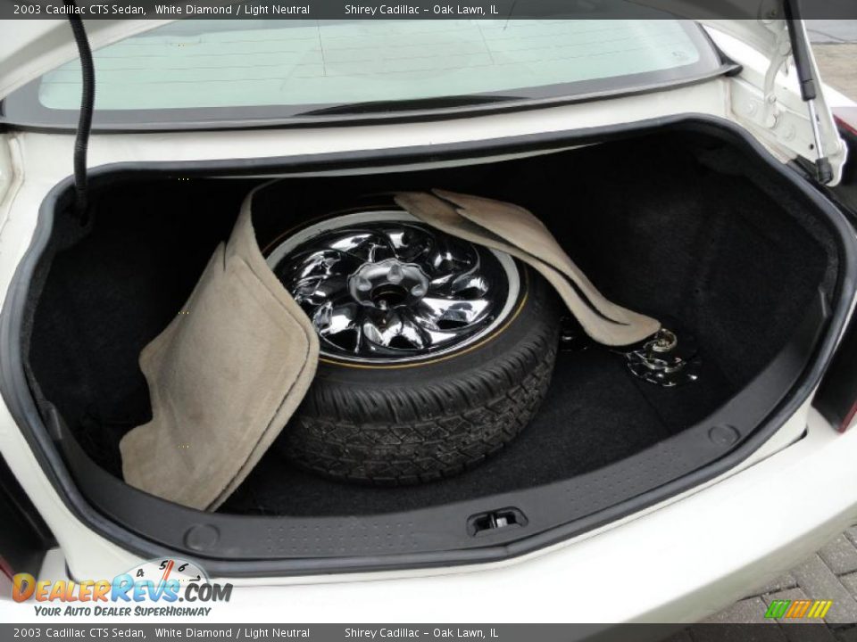 2003 Cadillac CTS Sedan White Diamond / Light Neutral Photo #16