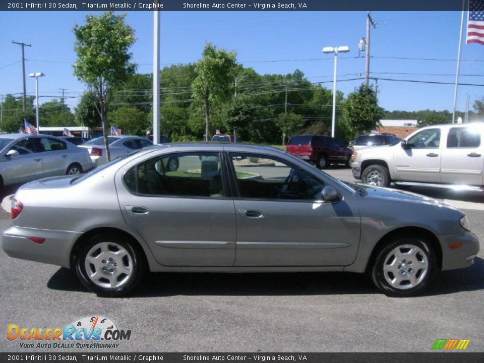 2001 Infiniti I 30 Sedan Titanium Metallic / Graphite Photo #6