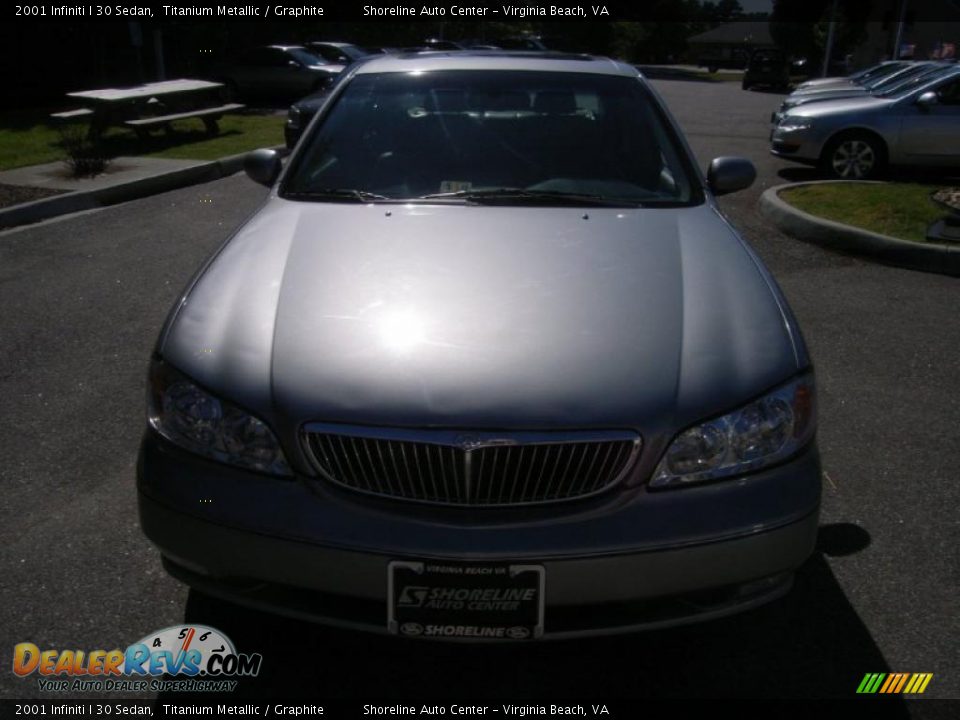 2001 Infiniti I 30 Sedan Titanium Metallic / Graphite Photo #8
