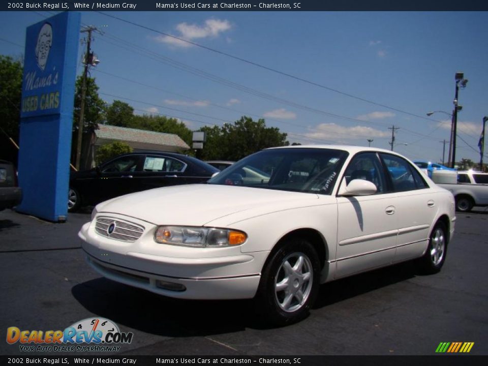 2002 Buick Regal LS White / Medium Gray Photo #4