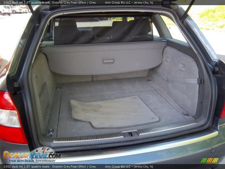 2002 Audi A4 1.8T quattro Avant Trunk Photo #13