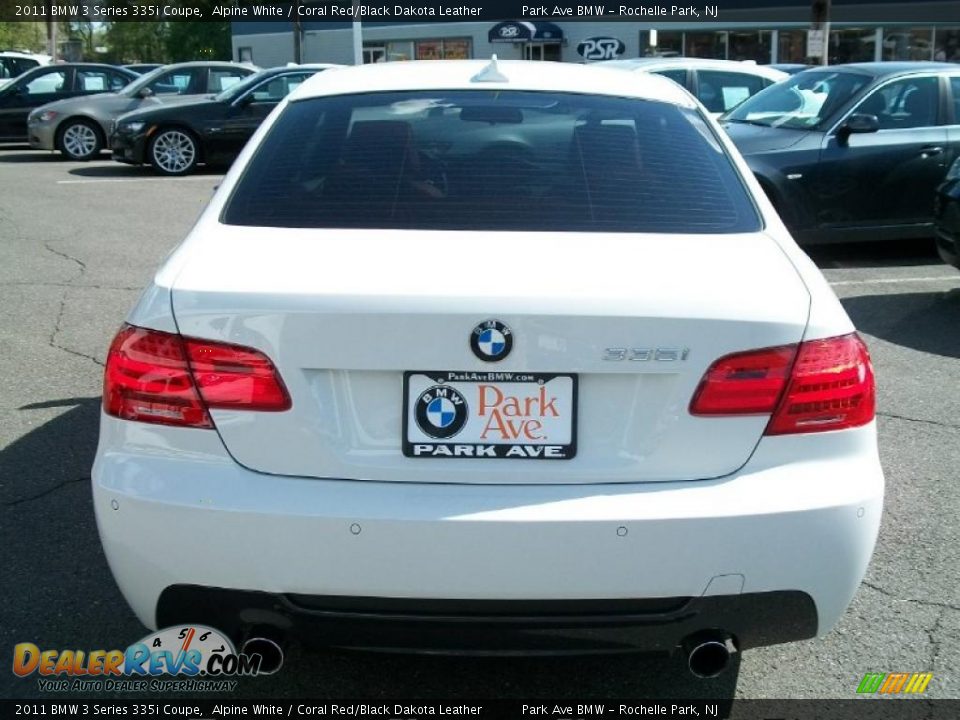 Bmw 335i alpine white coral red #3