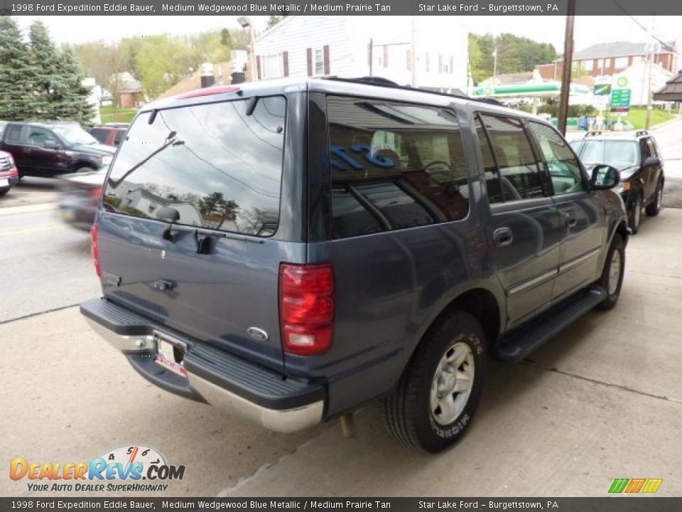 1998 Ford Expedition Eddie Bauer Medium Wedgewood Blue Metallic / Medium Prairie Tan Photo #4
