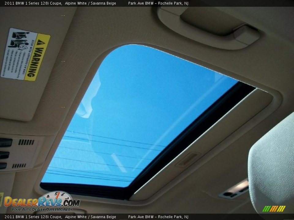 Sunroof of 2011 BMW 1 Series 128i Coupe Photo #20