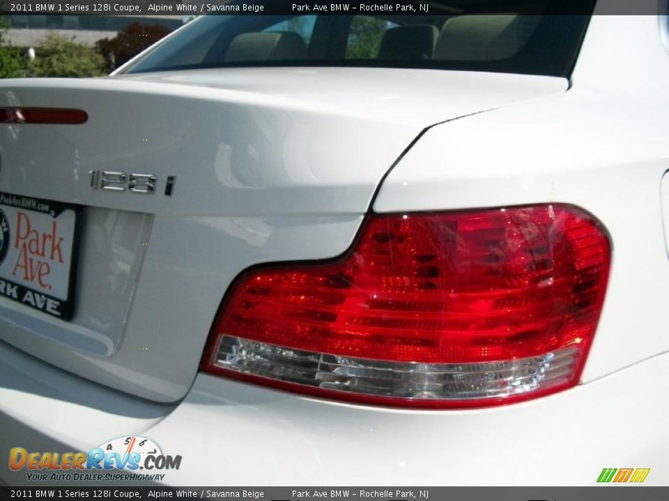 2011 BMW 1 Series 128i Coupe Alpine White / Savanna Beige Photo #22