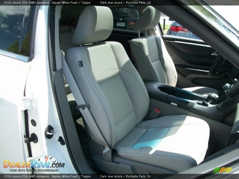 2010 Acura ZDX AWD Advance Aspen White Pearl / Taupe Photo #29