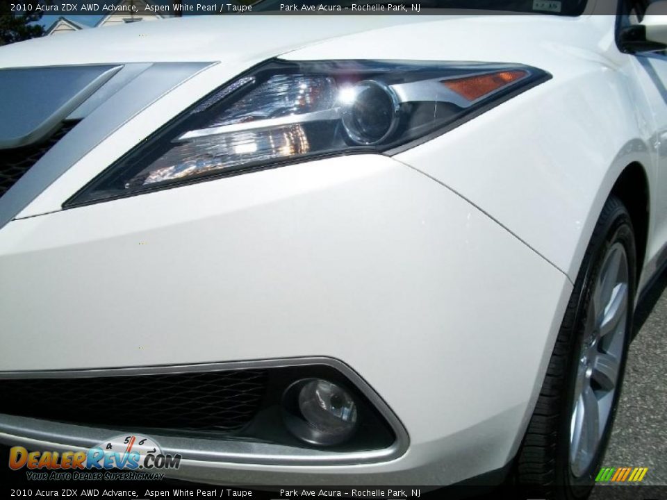 2010 Acura ZDX AWD Advance Aspen White Pearl / Taupe Photo #31