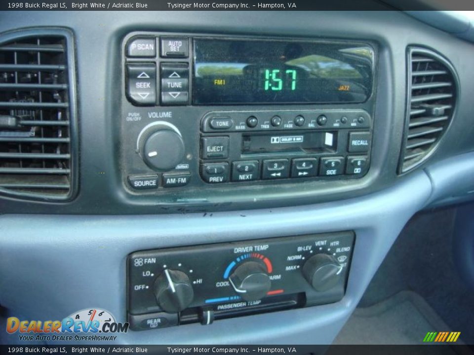 1998 Buick Regal LS Bright White / Adriatic Blue Photo #12