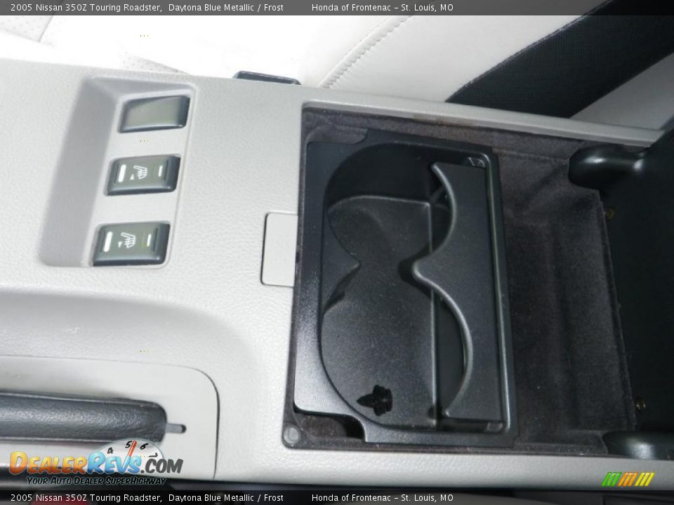 2005 Nissan 350Z Touring Roadster Daytona Blue Metallic / Frost Photo #24