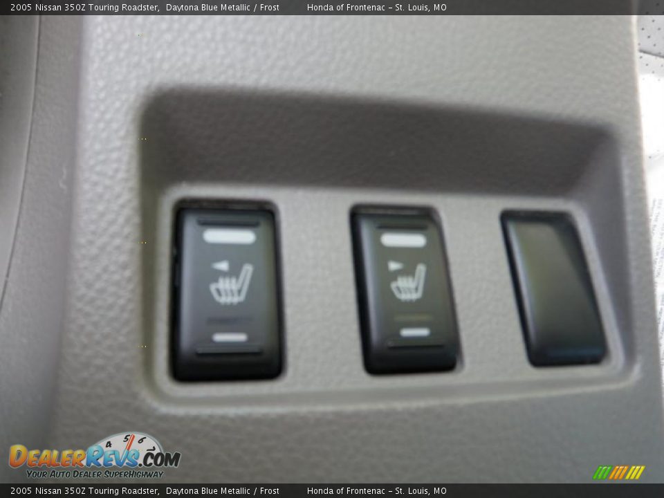 2005 Nissan 350Z Touring Roadster Daytona Blue Metallic / Frost Photo #25