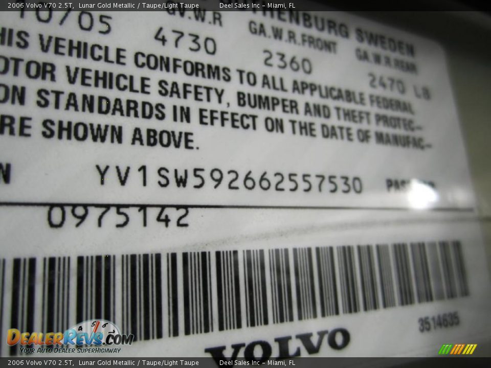 2006 Volvo V70 2.5T Lunar Gold Metallic / Taupe/Light Taupe Photo #14