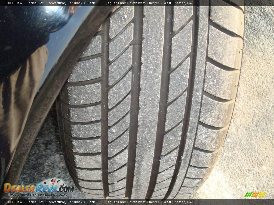 2003 BMW 3 Series 325i Convertible Jet Black / Black Photo #19