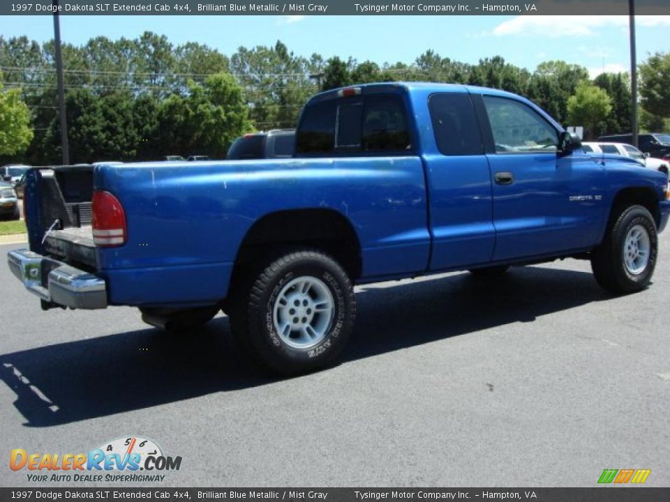 1997 Dodge Dakota SLT Extended Cab 4x4 Brilliant Blue Metallic / Mist Gray Photo #5