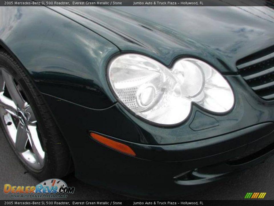 2005 Mercedes-Benz SL 500 Roadster Everest Green Metallic / Stone Photo #2