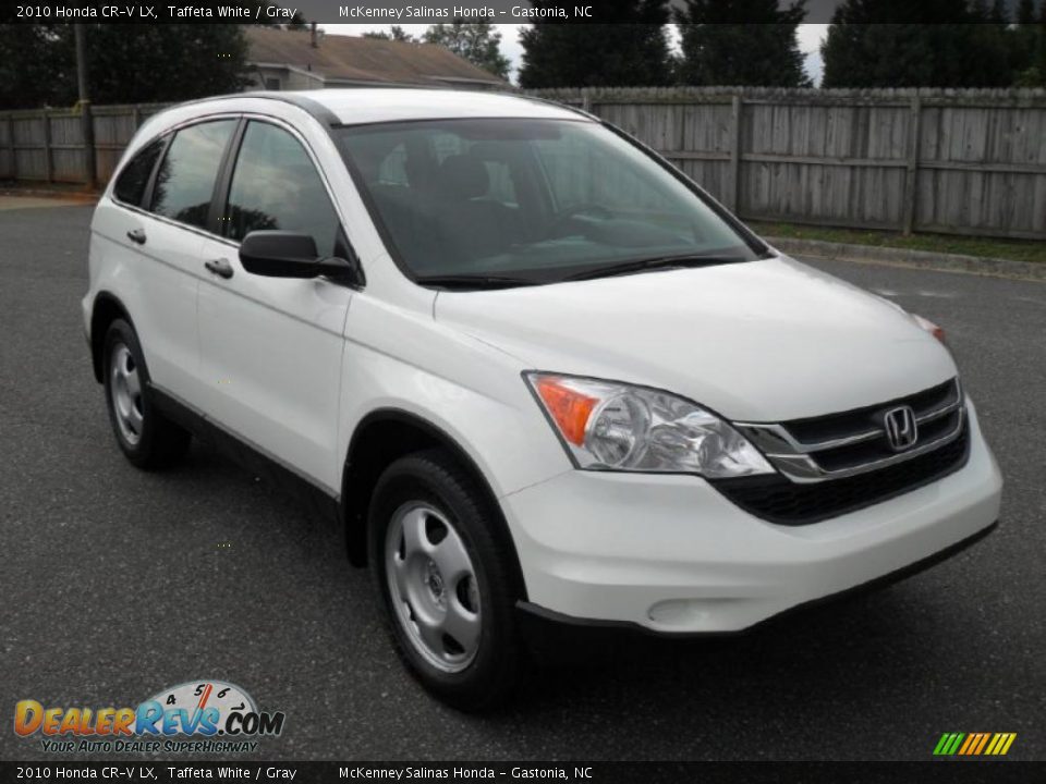 Front 3/4 View of 2010 Honda CR-V LX Photo #5