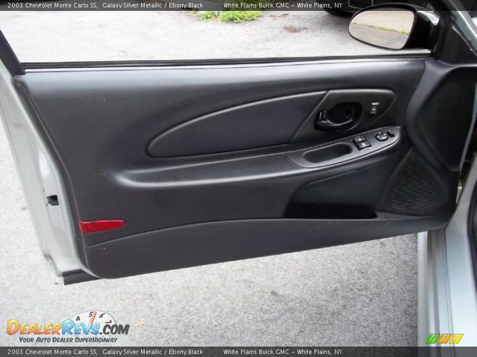 2003 Chevrolet Monte Carlo SS Galaxy Silver Metallic / Ebony Black Photo #8