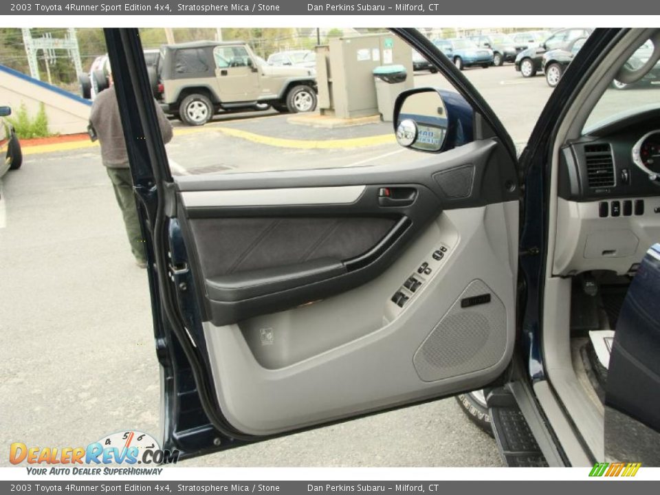 Door Panel of 2003 Toyota 4Runner Sport Edition 4x4 Photo #13