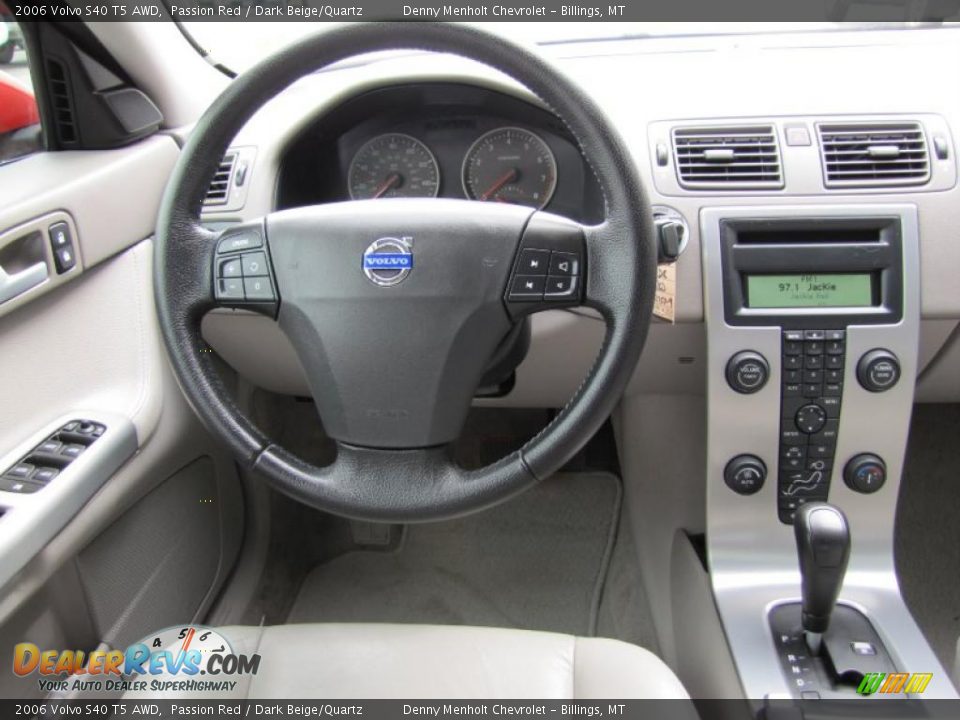 2006 Volvo  on Dashboard Of 2006 Volvo S40 T5 Awd Photo  4   Dealerrevs Com