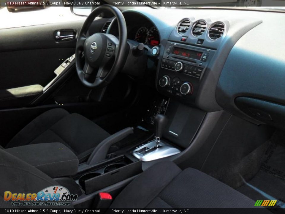 2010 Nissan Altima 2.5 S Coupe Navy Blue / Charcoal Photo #17