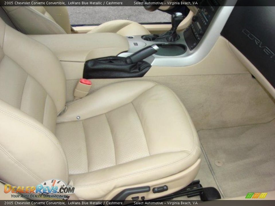 Cashmere Interior - 2005 Chevrolet Corvette Convertible Photo #9