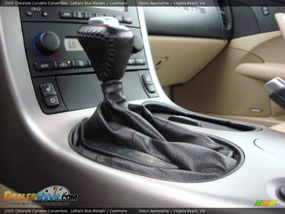 2005 Chevrolet Corvette Convertible Shifter Photo #14