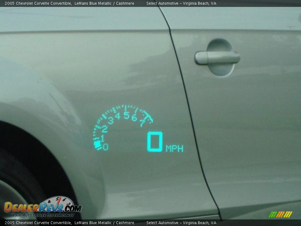 2005 Chevrolet Corvette Convertible Gauges Photo #15