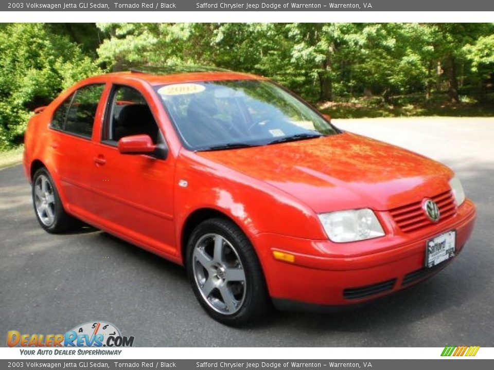 2003 Volkswagen Jetta GLI Sedan Tornado Red / Black Photo #2