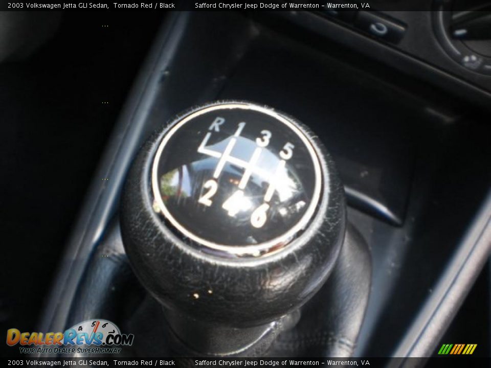 2003 Volkswagen Jetta GLI Sedan Shifter Photo #18