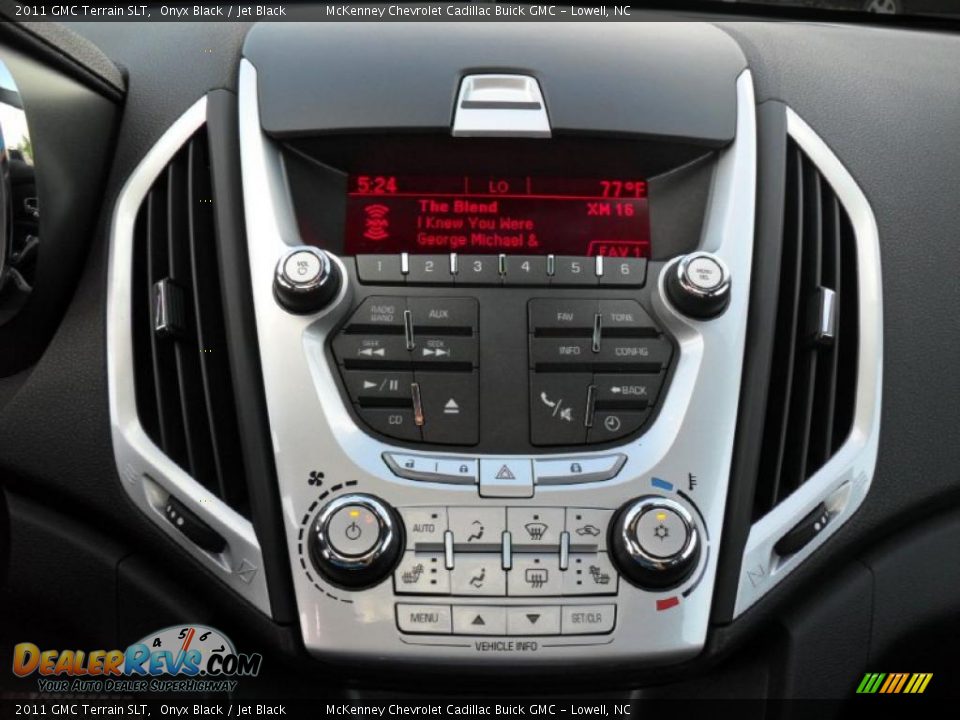 Controls of 2011 GMC Terrain SLT Photo #10