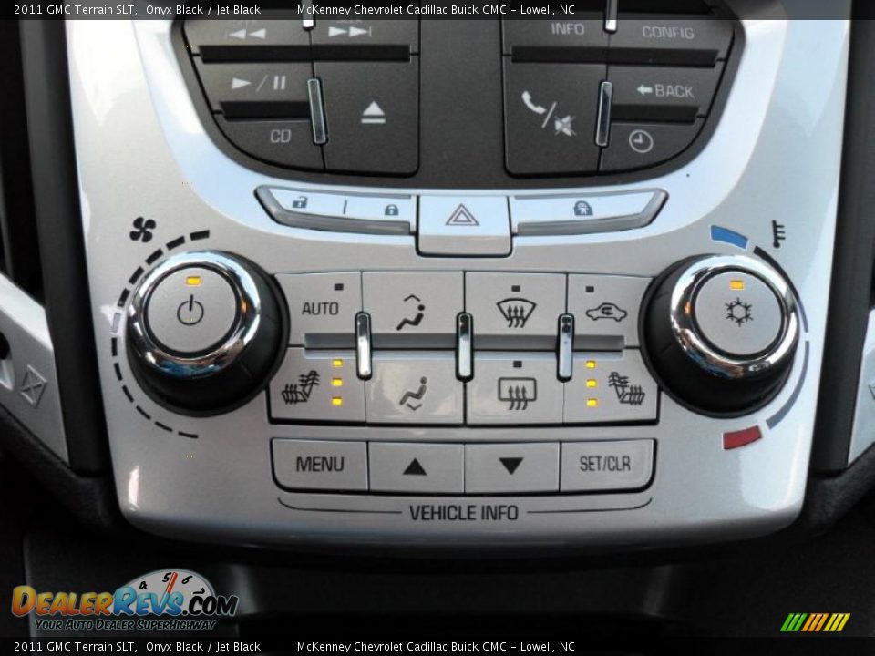 Controls of 2011 GMC Terrain SLT Photo #11