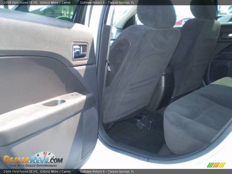 2006 Ford Fusion SE V6 Oxford White / Camel Photo #17