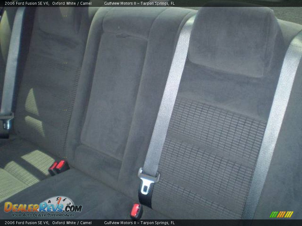 2006 Ford Fusion SE V6 Oxford White / Camel Photo #18
