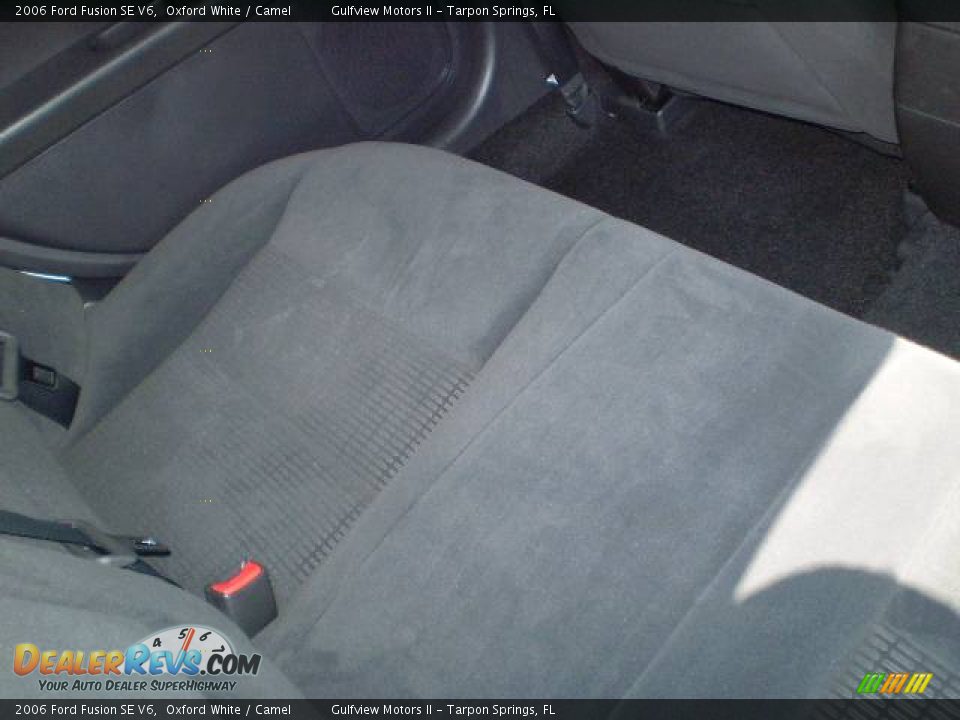2006 Ford Fusion SE V6 Oxford White / Camel Photo #20
