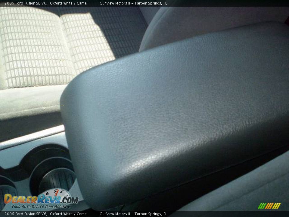 2006 Ford Fusion SE V6 Oxford White / Camel Photo #30