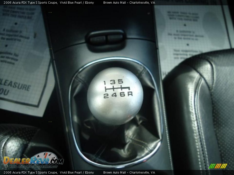 2006 Acura RSX Type S Sports Coupe Shifter Photo #12