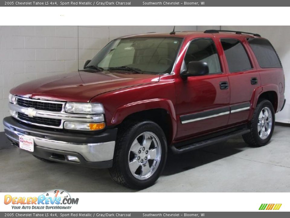 2005 Chevrolet Tahoe LS 4x4 Sport Red Metallic / Gray/Dark Charcoal Photo #3