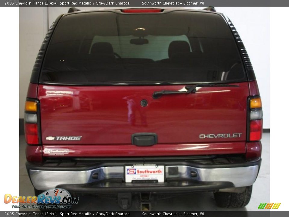 2005 Chevrolet Tahoe LS 4x4 Sport Red Metallic / Gray/Dark Charcoal Photo #5