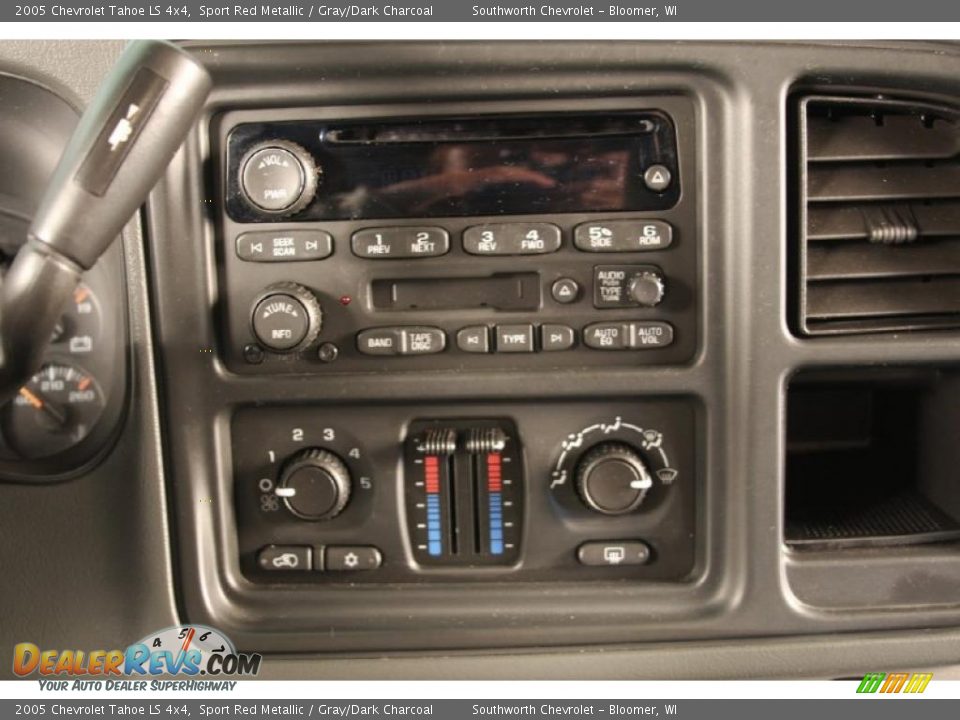 2005 Chevrolet Tahoe LS 4x4 Sport Red Metallic / Gray/Dark Charcoal Photo #12