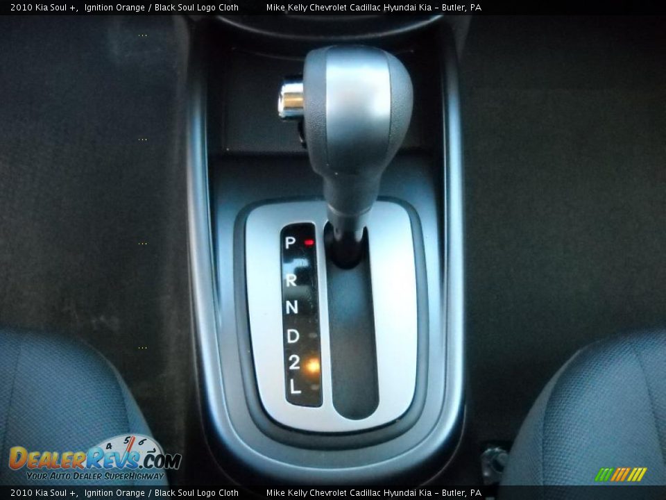 2010 Kia Soul + Shifter Photo #18