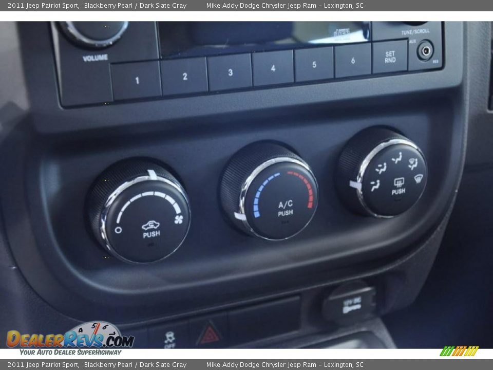 2011 Jeep Patriot Sport Blackberry Pearl / Dark Slate Gray Photo #11