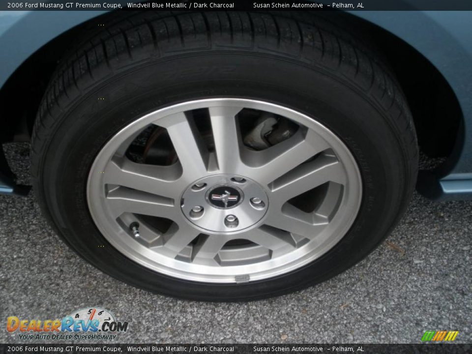 2006 Ford Mustang GT Premium Coupe Wheel Photo #10