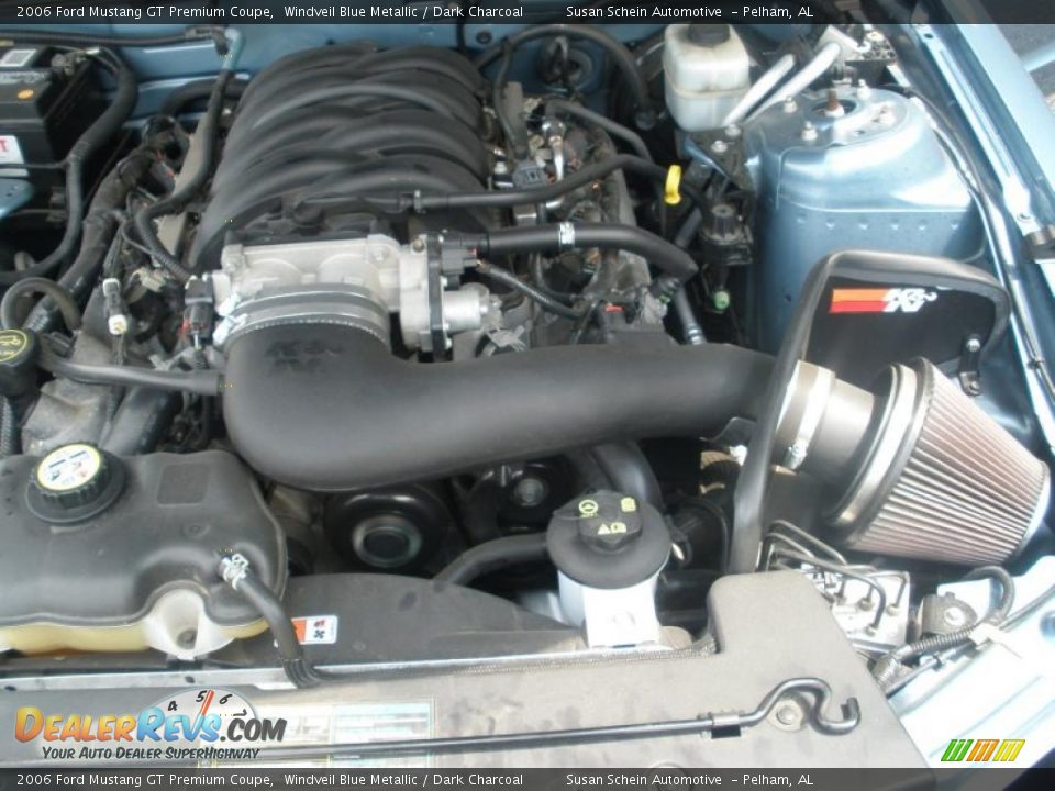 2006 Ford Mustang GT Premium Coupe 4.6 Liter SOHC 24-Valve VVT V8 Engine Photo #22