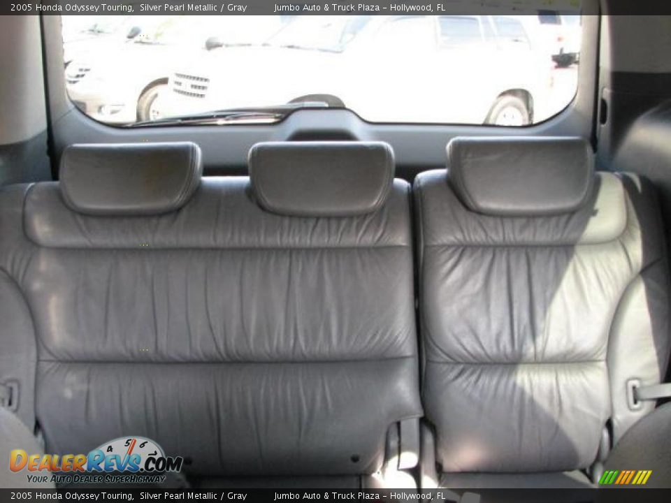 2005 Honda Odyssey Touring Silver Pearl Metallic / Gray Photo #20