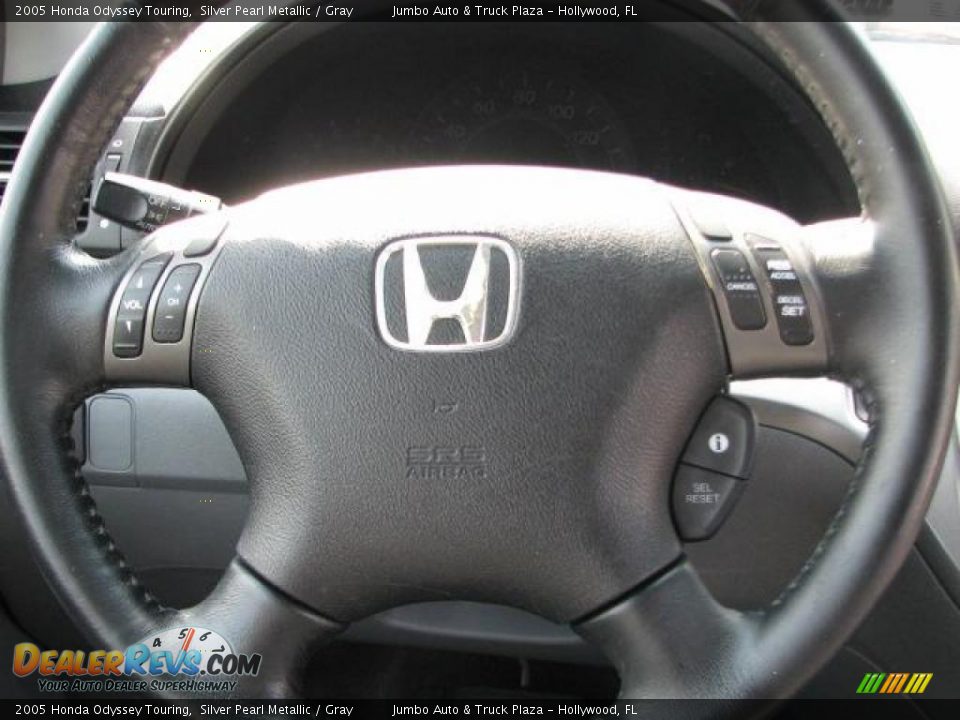 2005 Honda Odyssey Touring Silver Pearl Metallic / Gray Photo #23