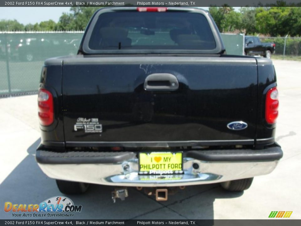 2002 Ford F150 FX4 SuperCrew 4x4 Black / Medium Parchment Photo #4