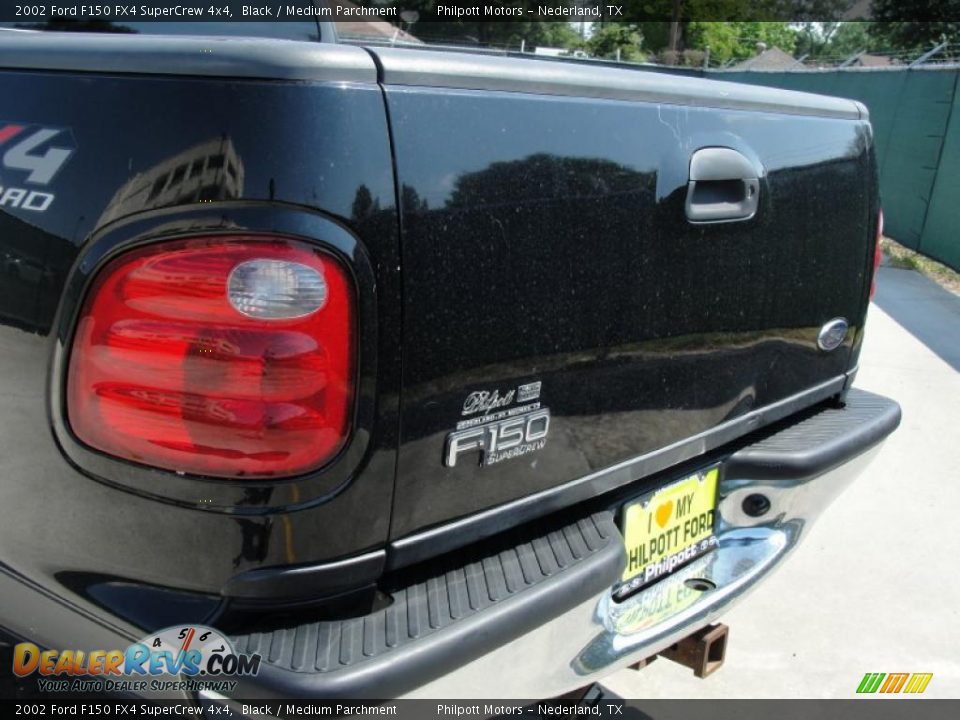 2002 Ford F150 FX4 SuperCrew 4x4 Black / Medium Parchment Photo #23