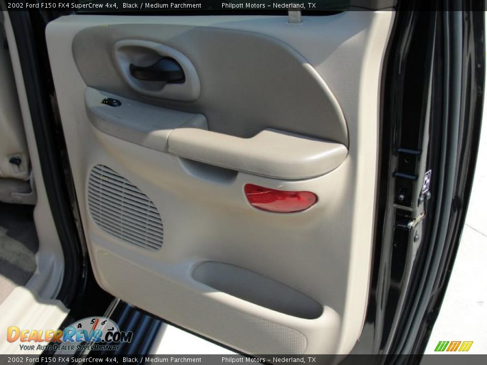 2002 Ford F150 FX4 SuperCrew 4x4 Black / Medium Parchment Photo #28