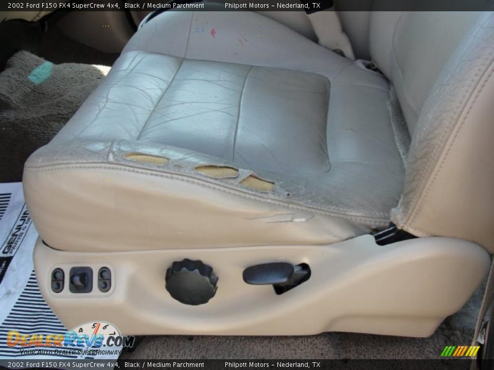 2002 Ford F150 FX4 SuperCrew 4x4 Black / Medium Parchment Photo #35