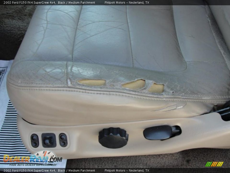 2002 Ford F150 FX4 SuperCrew 4x4 Black / Medium Parchment Photo #36