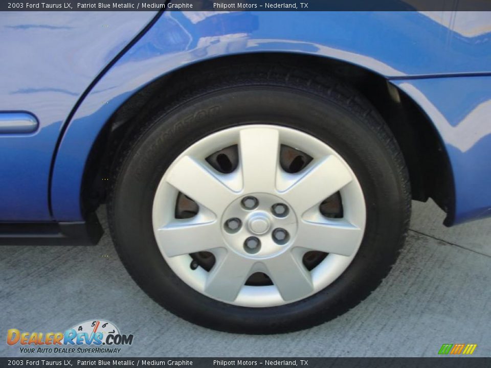 2003 Ford Taurus LX Patriot Blue Metallic / Medium Graphite Photo #13